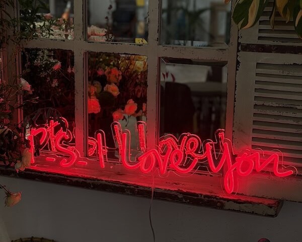 ps. I love you romantic neon sign