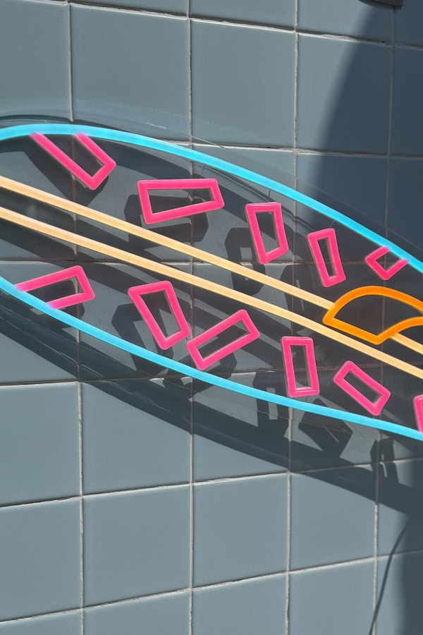 surf board neon sign summer vibe neon