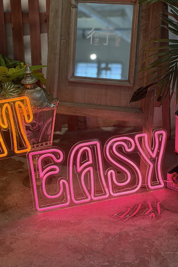 take it easy neon sign easy in details